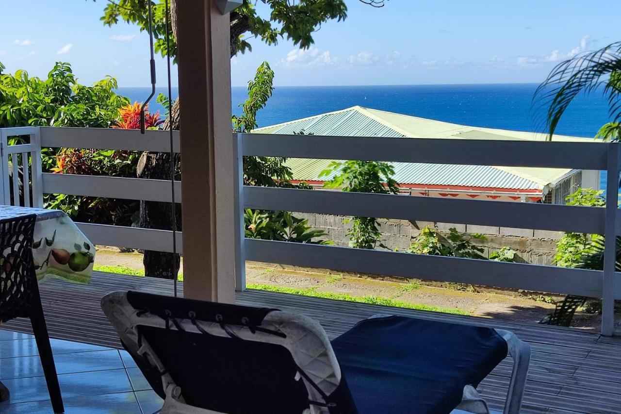 Bungalow With Sea View In Deshaies Extérieur photo